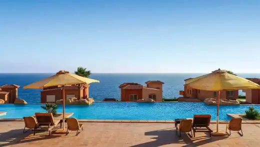 شاليه أنيق بثلاث غرف في تلال، العين السخنة