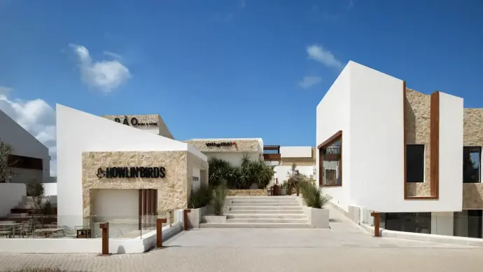 مصيف الساحل الشمالي راس الحكمة بواسطة إم سكوير للتطوير العقاري